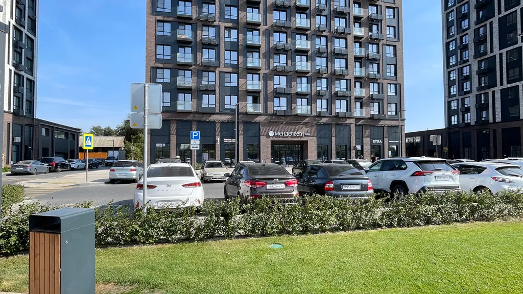 Квартира с видом на речной берег