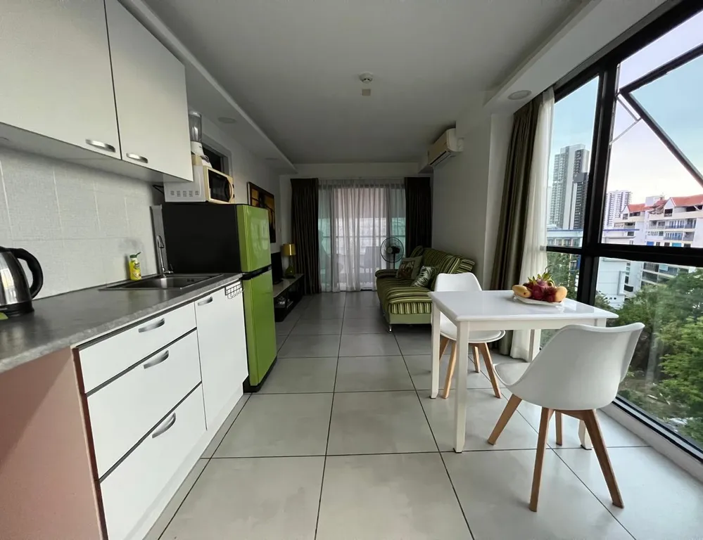 Квартира в 5 минутах от пляжа с видом на море