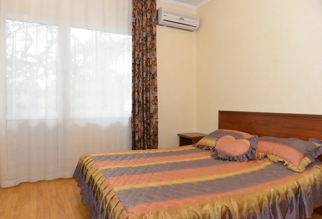 Квартира Этаж Двухкомнатный с террасой — аренда посуточно в Гаспра