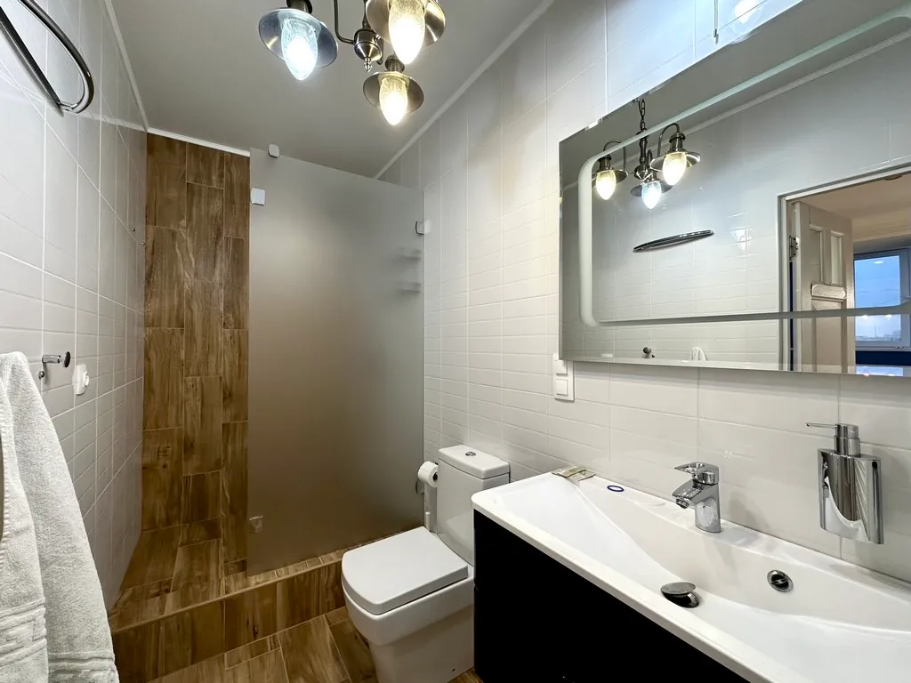 3-комнатная квартира на Черепановых, 2А