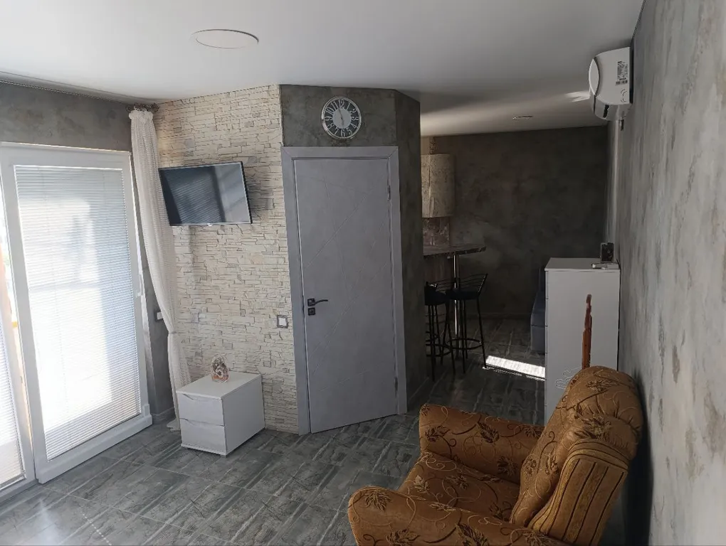 Квартира Комната — аренда посуточно в Орджоникидзе