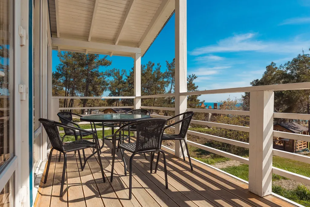 Коттедж Двухкомнатный коттедж с террасой — Геленджик