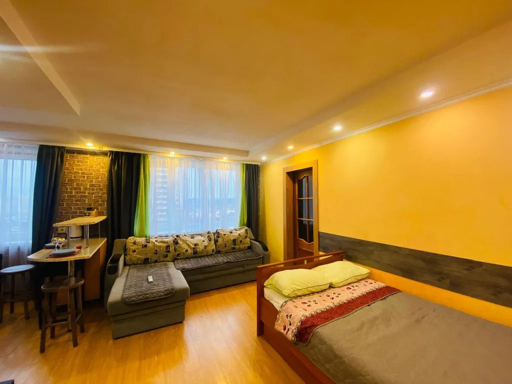 2-х комнатная квартира в центре города, круглосуточно