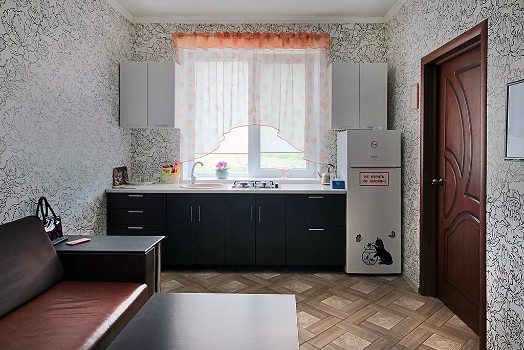 Квартира Однокомнатная квартира в частном двухэтажном доме — Темрюк