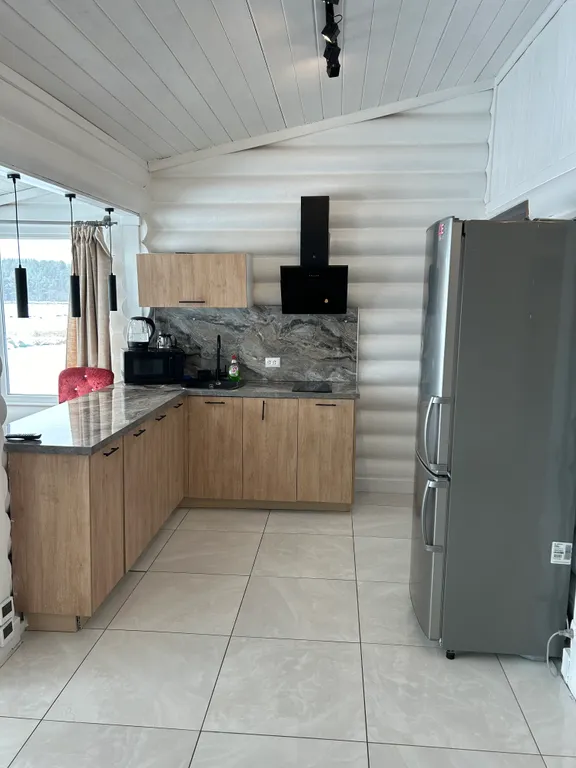 Дом на берегу Онежского озера