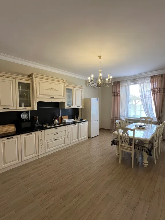 Уютный дом у моря