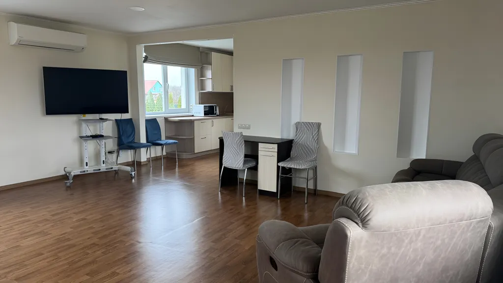 Уютный апартамент около озера