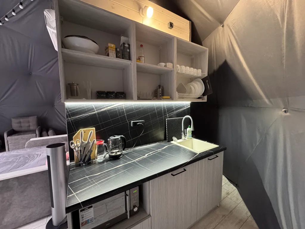 Уютный дом - сфера в 25 километрах от Минска