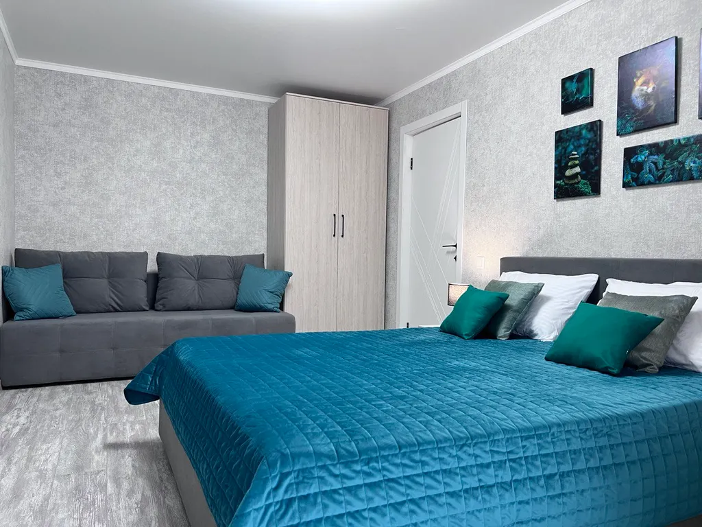 Новый 2-комнатный апартамент у парка Победы