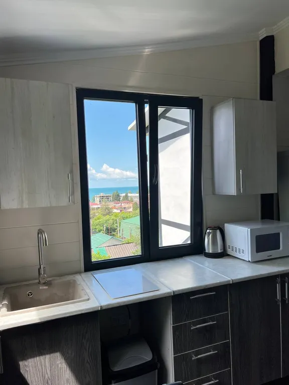 Коттедж Дом с видом на море — Гагра