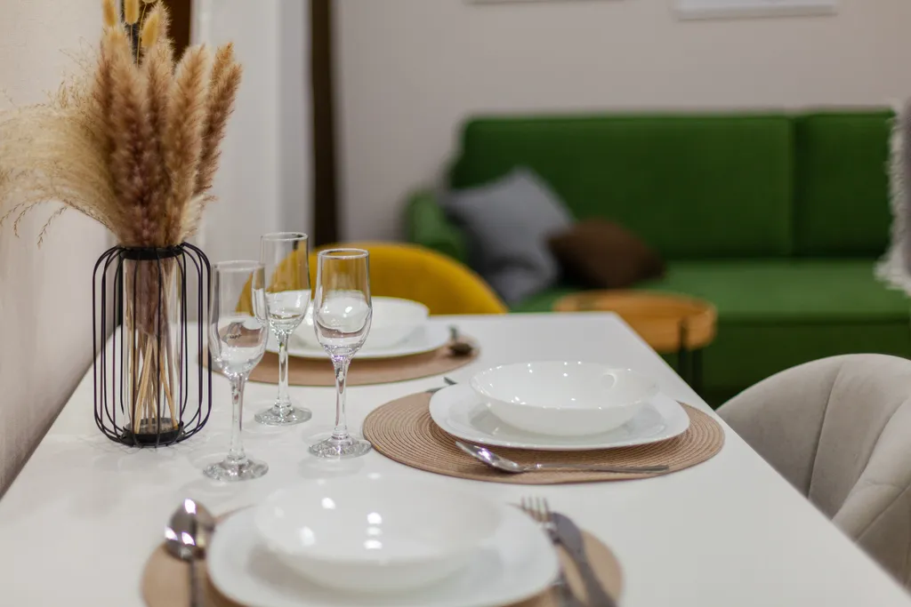 У набережной