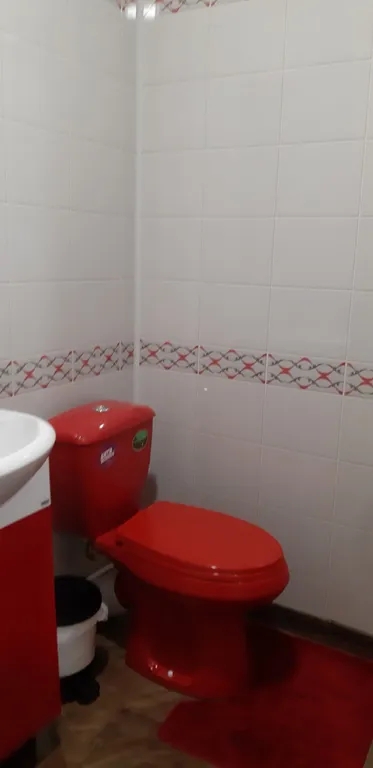 Часть дома рядом с озером