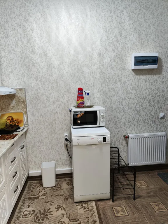 Не далеко от моря новая уютная квартира в частном доме