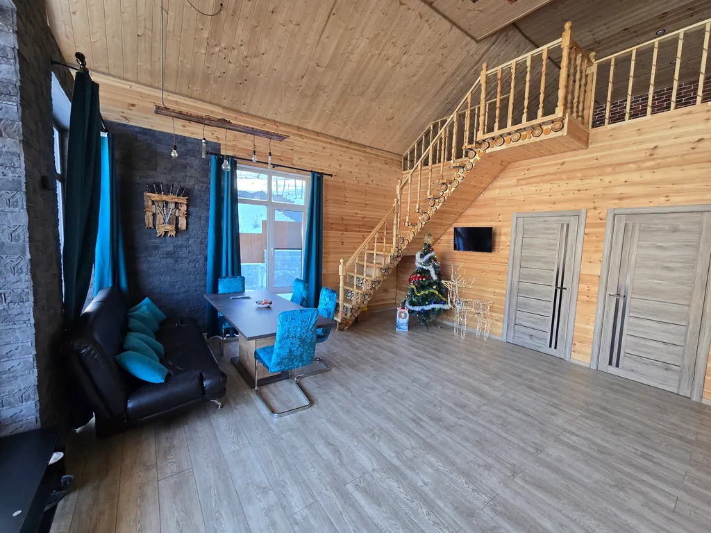 Уютный дом в горах