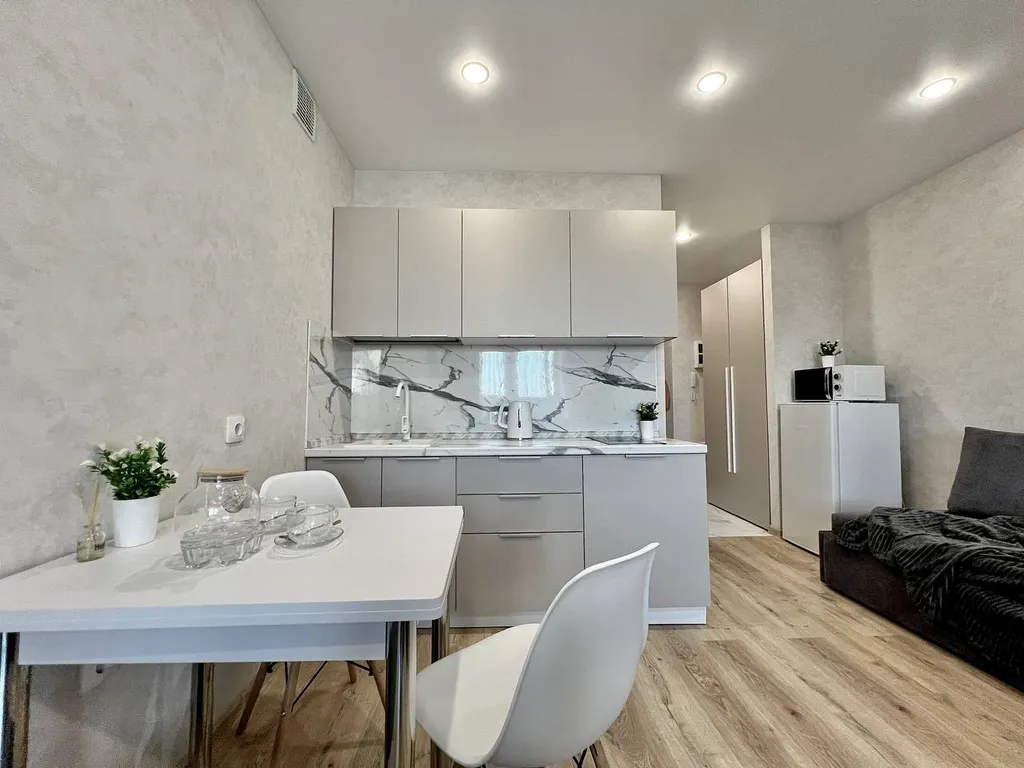 Уютная комфортная квартира в светлых тонах