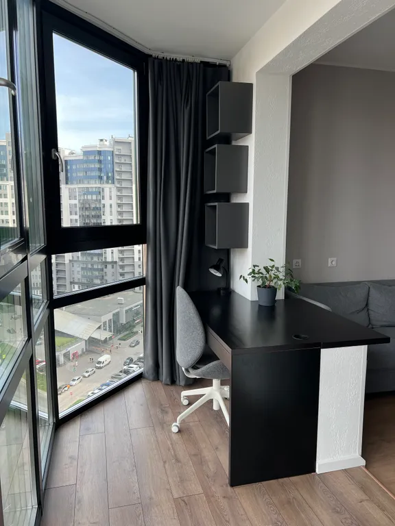 Квартира с балконом