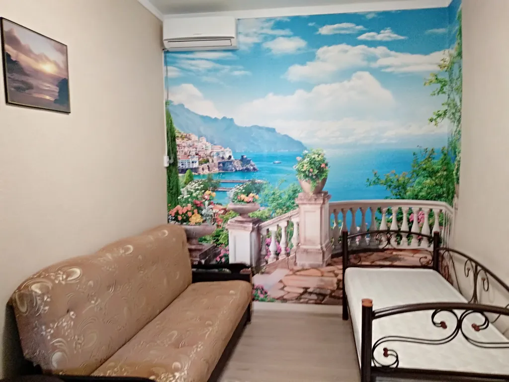 Дом со своим зелёным двориком в исторической части города