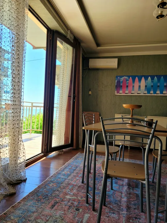 Квартира с видом на море