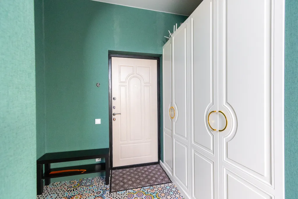 Дизайнерские апартаменты на первой береговой линии, Изумрудный город