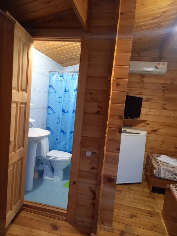 Коттедж Эко-домик с удобствами — Гагра