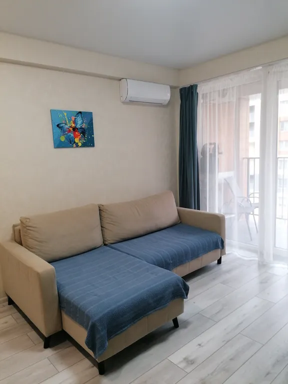 Студия с видом на море