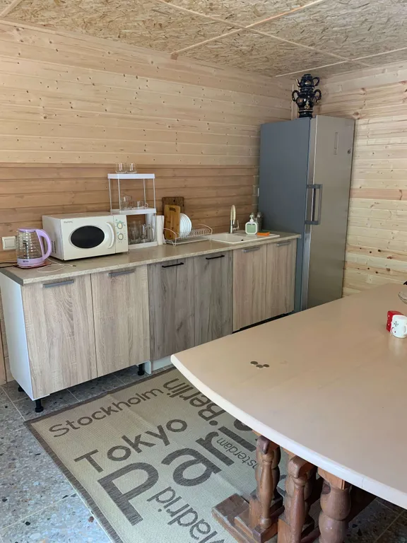 Дом с русской баней, банным чаном, бассейном