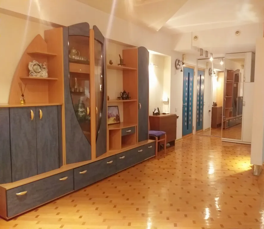 Квартира в центре с видом на море