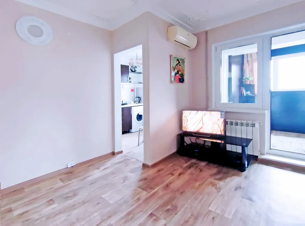 Просторная трех комнатная квартира в Центре Сочи у Моря