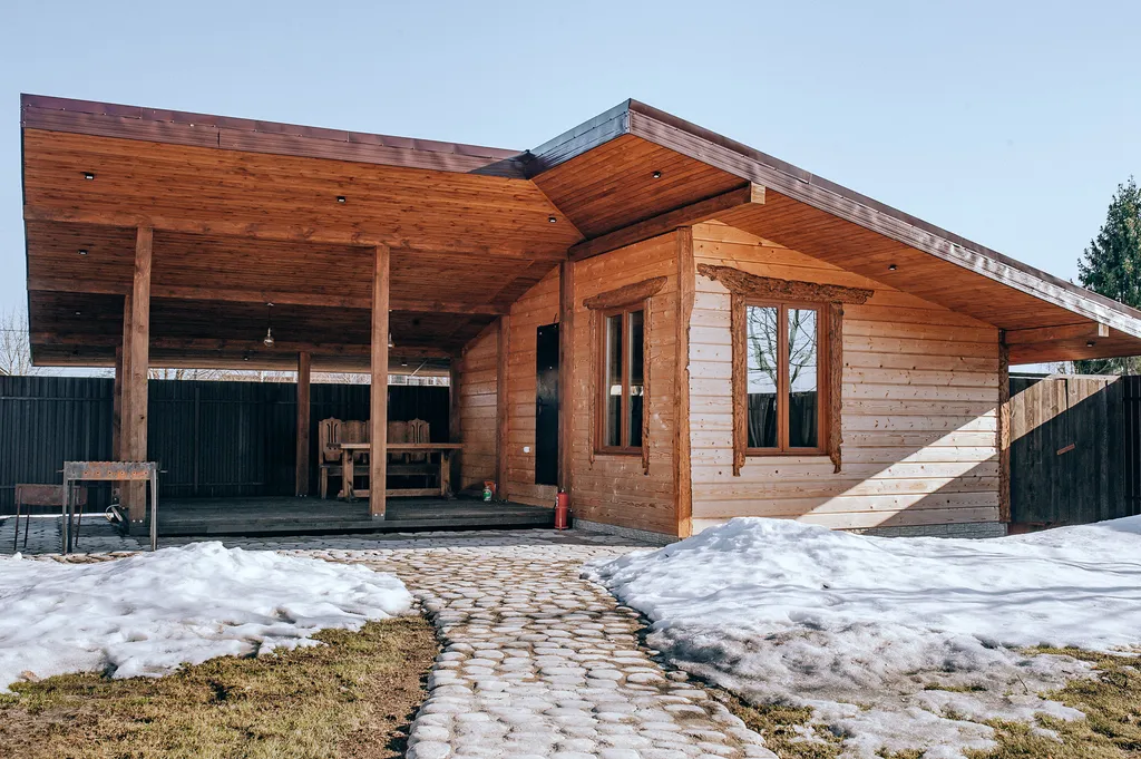 Коттедж Уютный дом с баней на дровах — Кузьмоловский