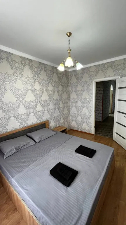 Квартира Двухкомнатная квартира на Лакоба — Гагра