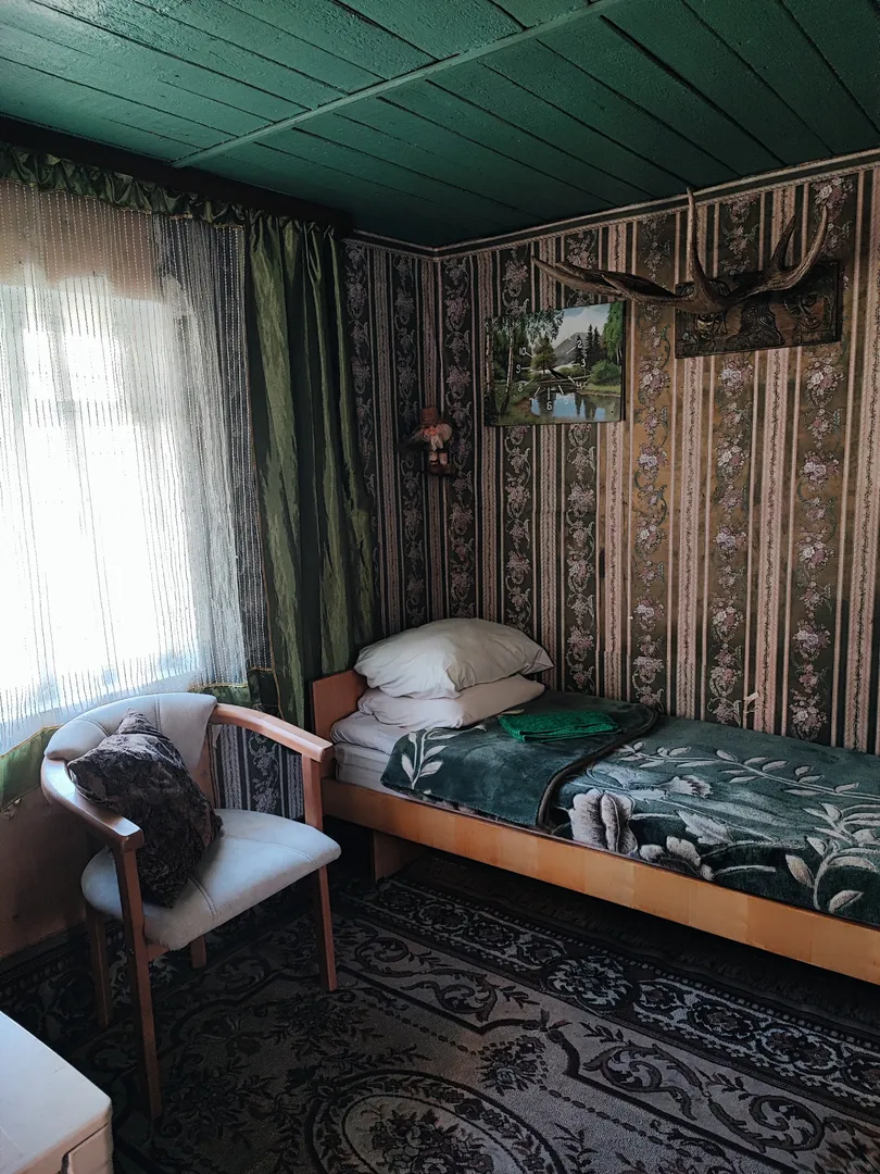 Первый этаж, вторая комната