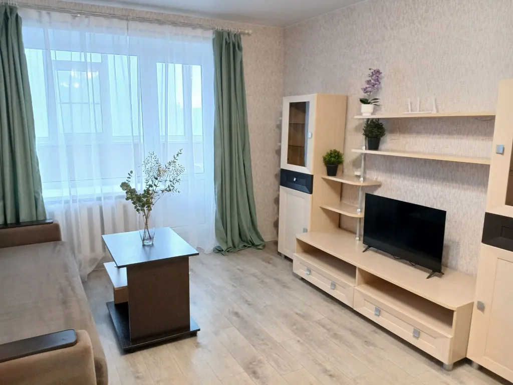 Уютная квартира на новгородской у дк пз