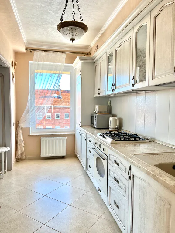 Апартаменты на первой береговой линии с боковым видом на море