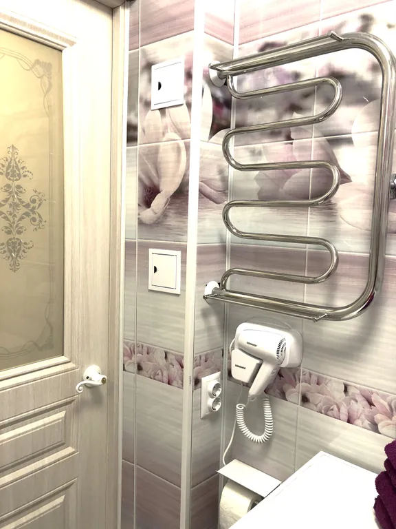 Квартира с 2 отдельными спальнями и кухней-гостиной, рядом с Елкой