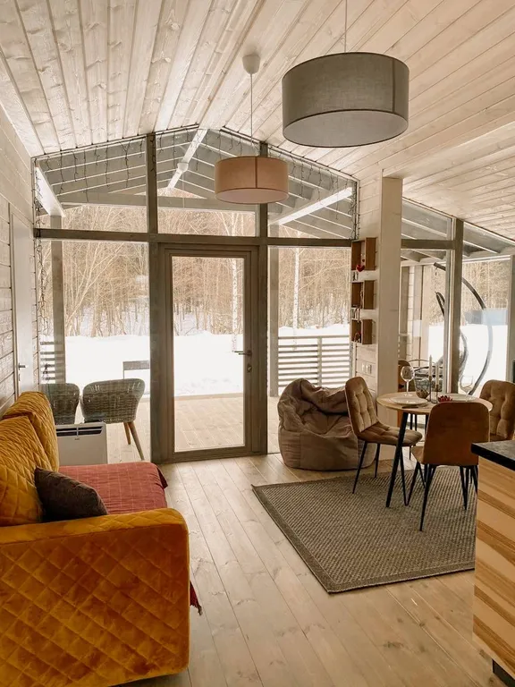 Лисий домик с камином