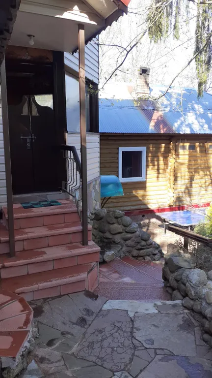 Коттедж Благоустроенный дом для двоих на берегу озера Селигер — Заборки