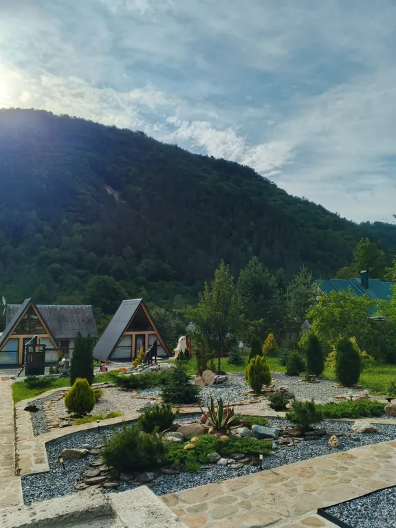 Коттедж А-фрейм в Азиатском — аренда посуточно в Зеленчукская