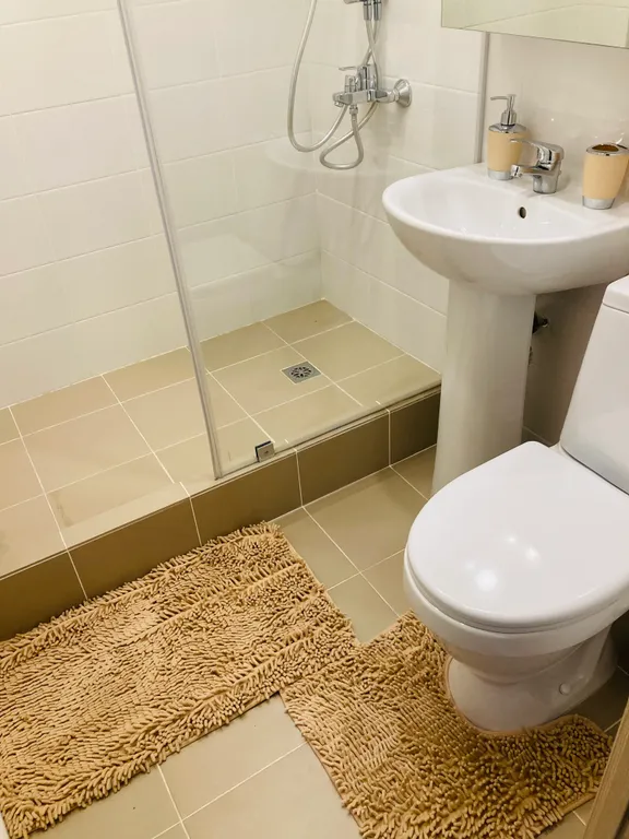 Квартира Апартаменты Золотой Полулюкс в самом центре — Омск