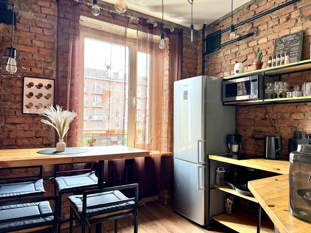 Двухкомнатные апартаменты в центре в стиле loft cafe