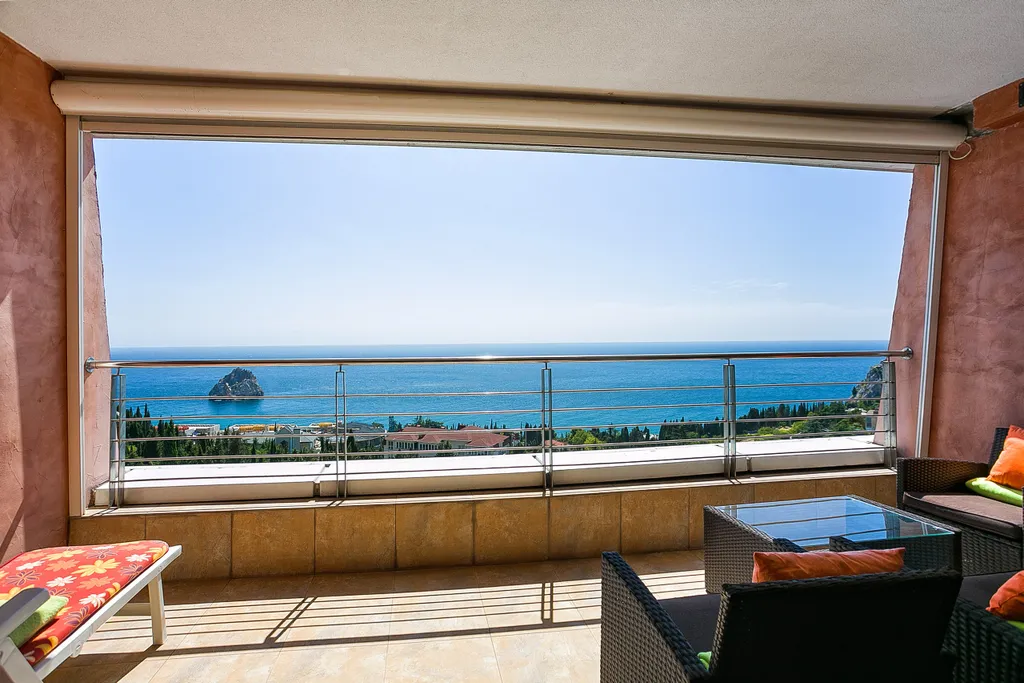 Апартамент Бизнес-класса-2 спальни, гостиная-студио,  2 лодж, 2 с/уз.