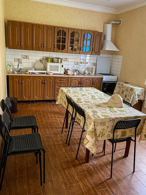 White House khunzakh