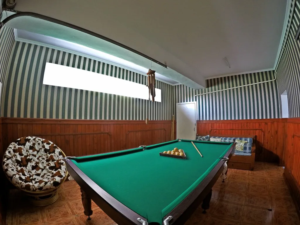 Дом в Ялте с бассейном и сауной