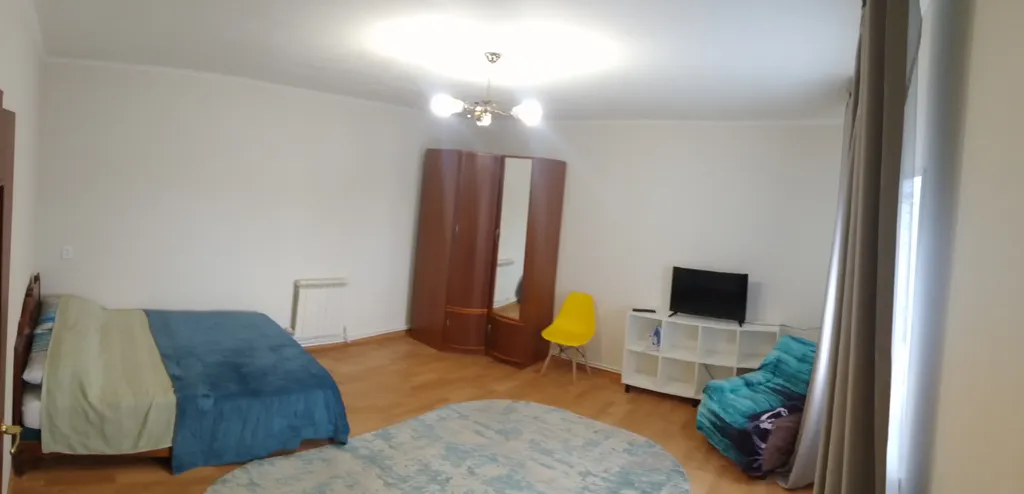 Двухкомнатная квартира в шаговой доступности от пляжа