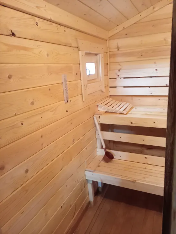 Дом у леса недалеко от песчаного пляжа