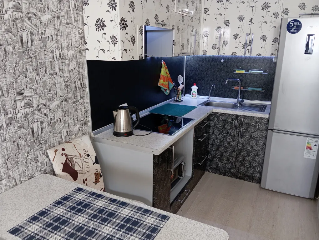 Уютная студия в хорошем районе, рядом с зоопарком