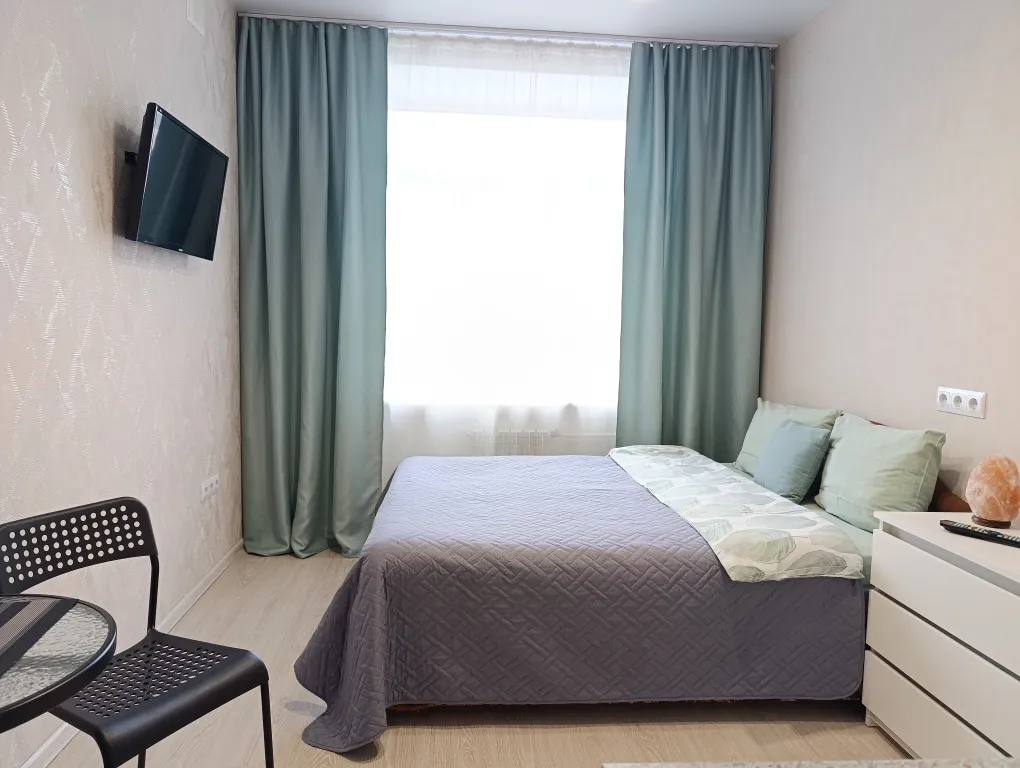 Уютная и стильная квартира студия в Кузнецком районе