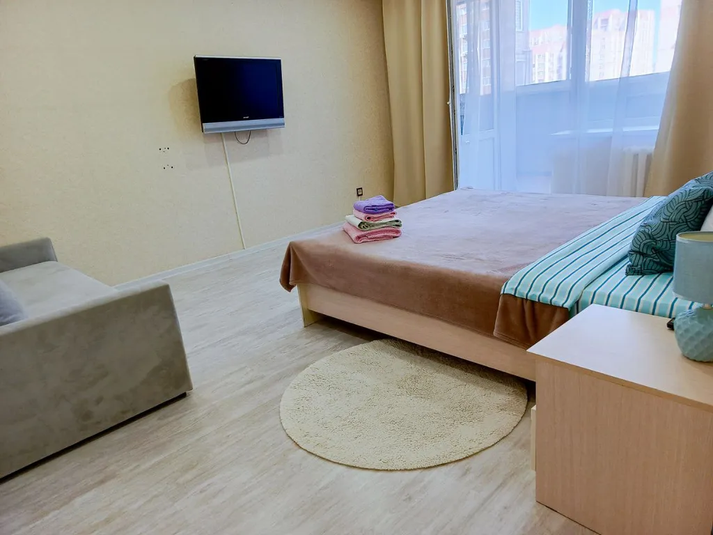 Квартира Просторная квартира напротив ТРК Космопорт — Самара