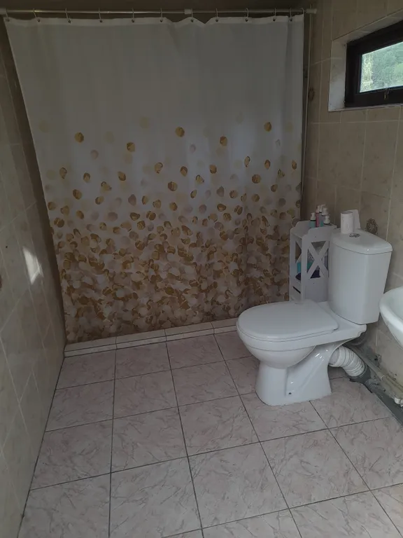 Коттедж 3-комнатный Дом — Гагра