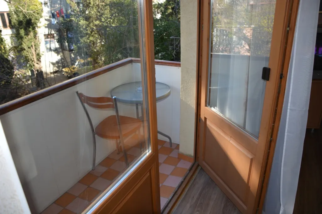 Квартира на набережной