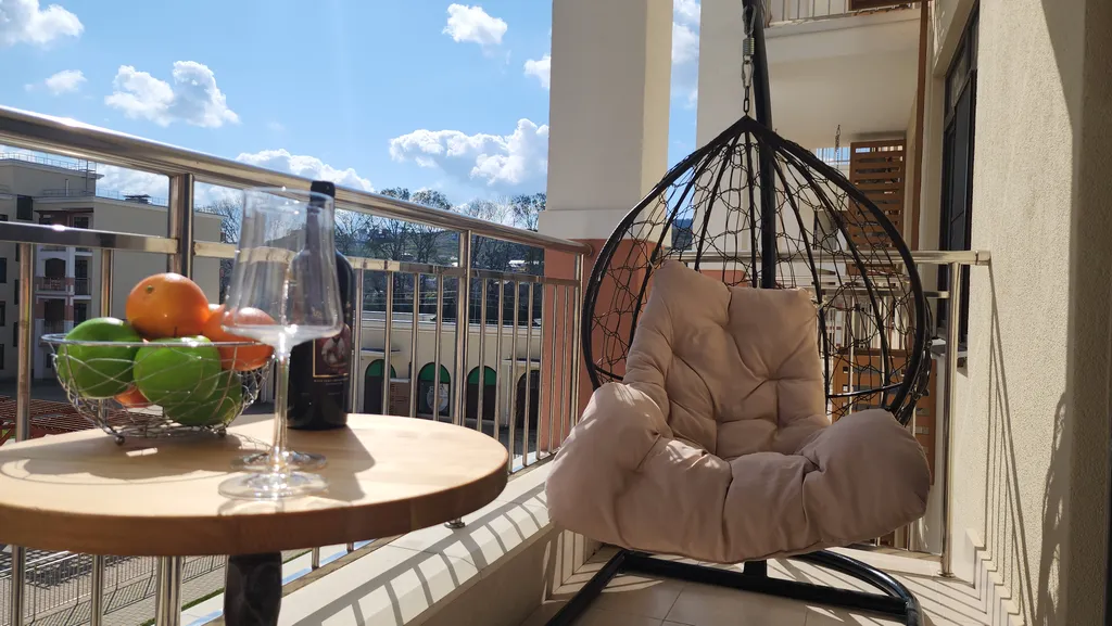 Шикарная студия с видом на бассейн